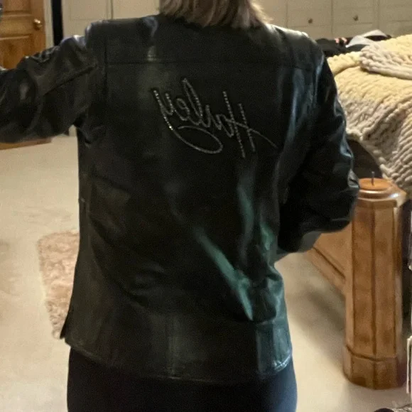 Harley Davidson Leather Jacket - Picture 4 of 9
